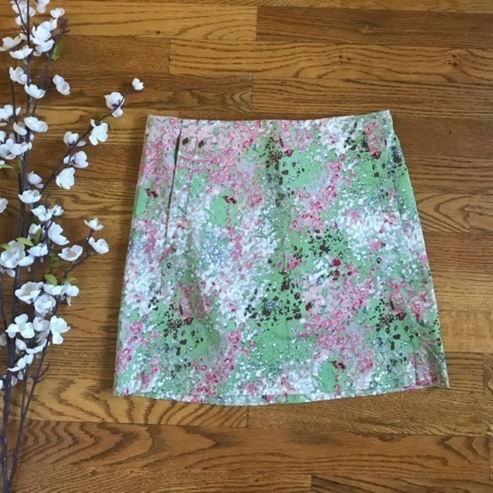 J. Crew factory green pink pattern skirt size 2‎